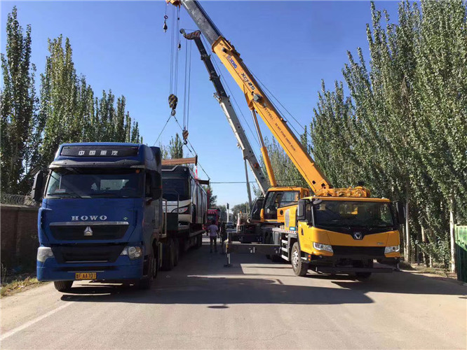 香格里拉市“省油又稳当”—— 吊车的 “智能节能” 技术